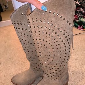 VINTAGE FRYE DEBORAH LACE BOOTS